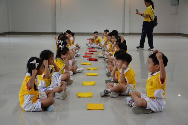 โรงเรียนปรีชานุศาสน์